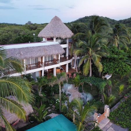 Alive Beach House Transito Екстериор снимка