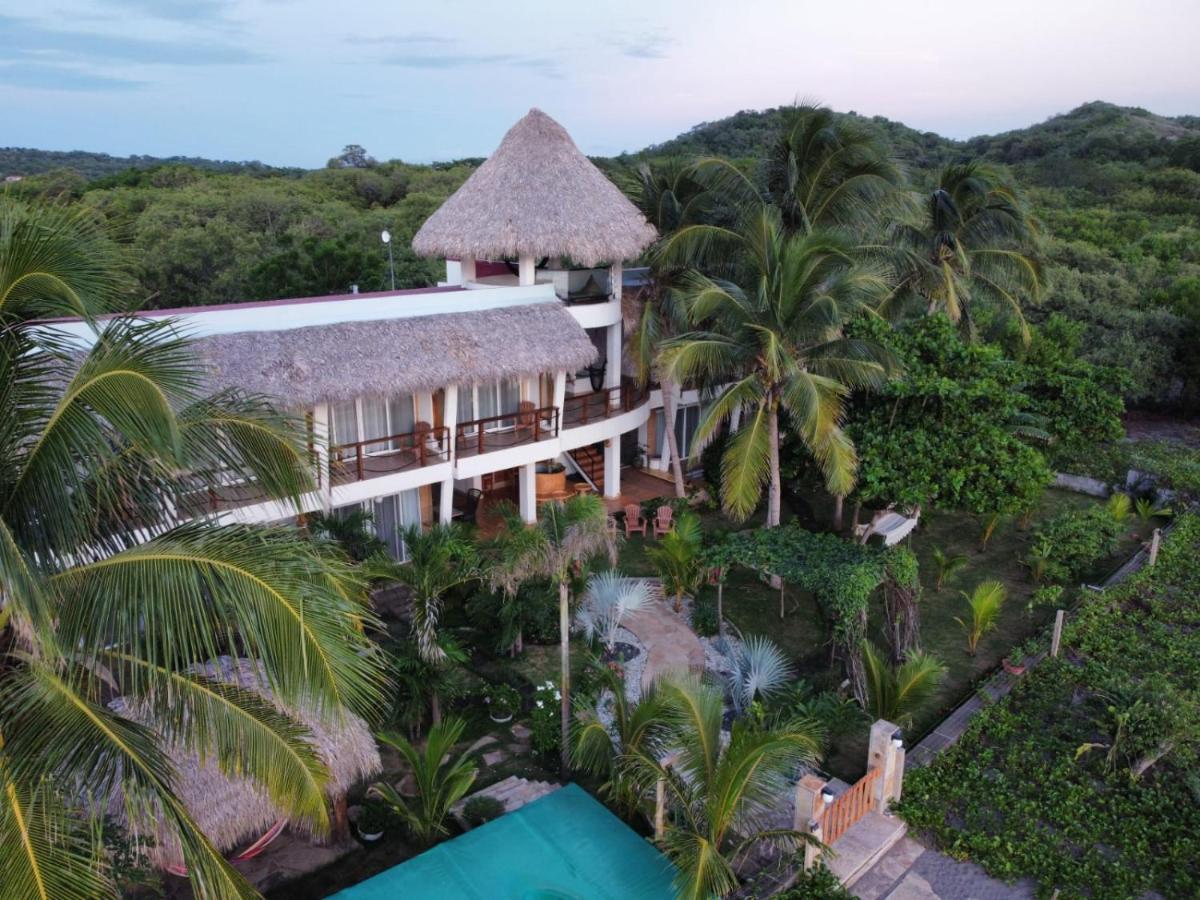 Alive Beach House Transito Екстериор снимка