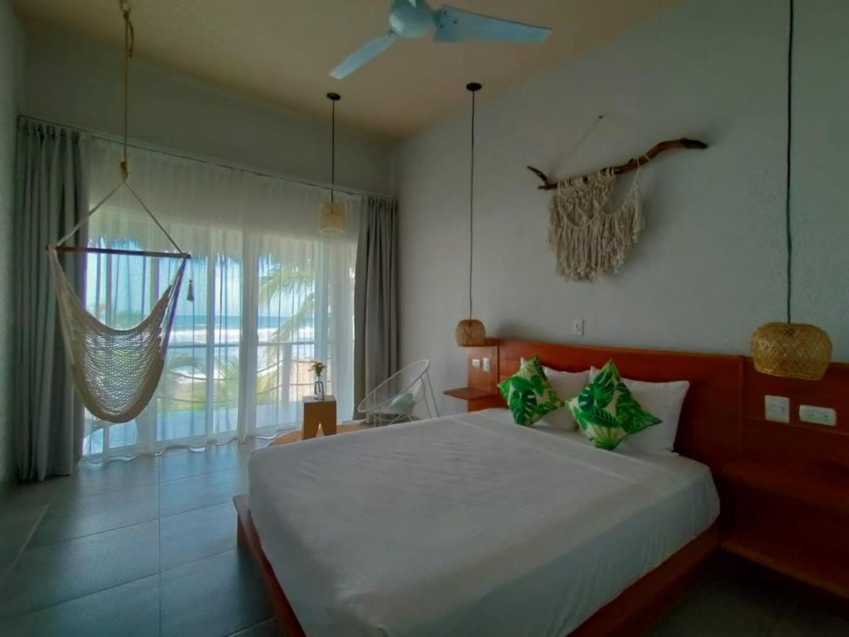 Alive Beach House Transito Екстериор снимка
