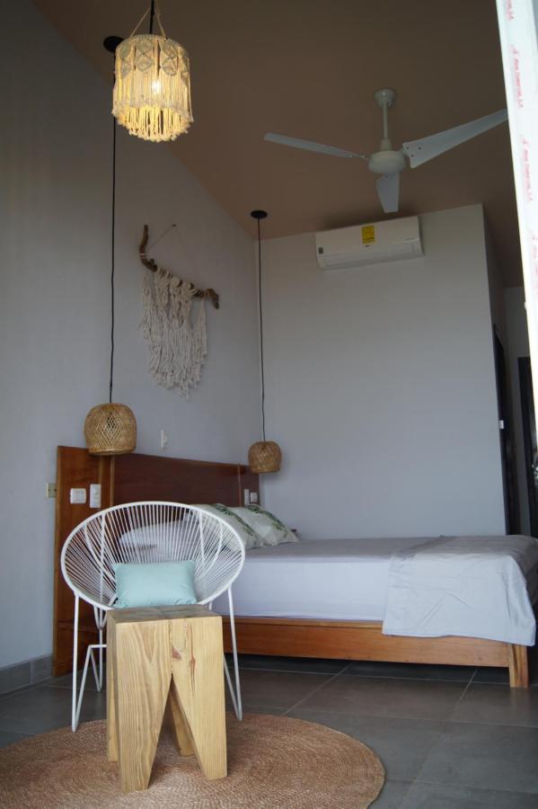 Alive Beach House Transito Екстериор снимка