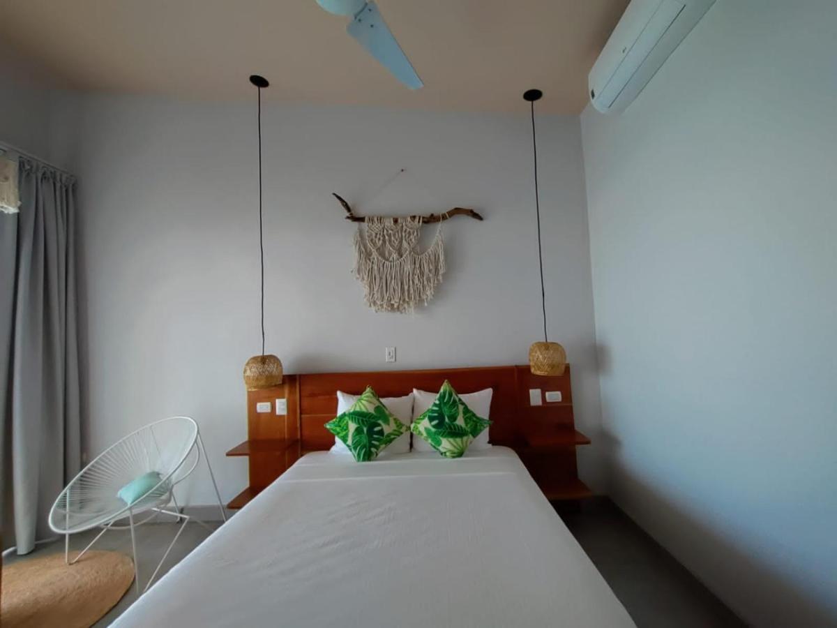 Alive Beach House Transito Екстериор снимка