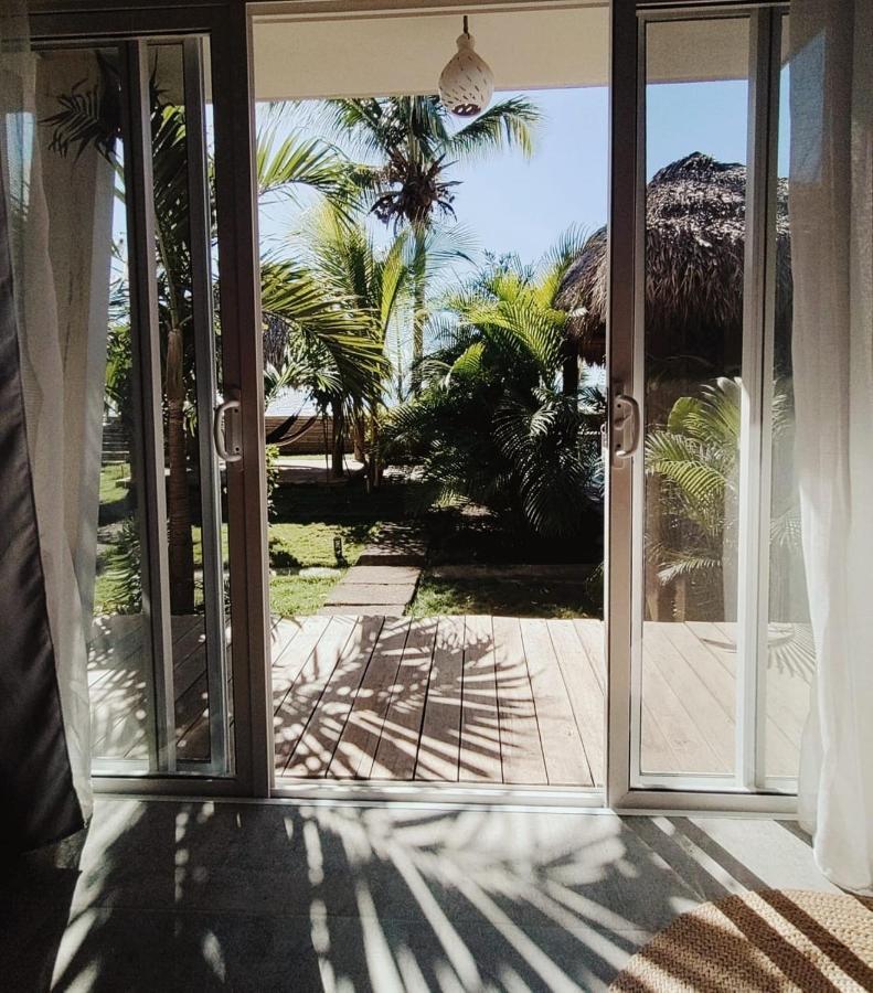 Alive Beach House Transito Екстериор снимка